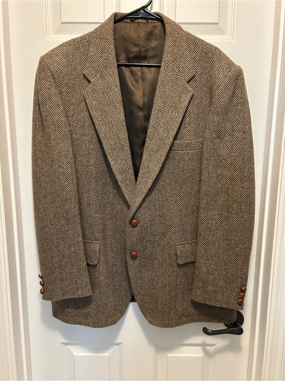 Classic Brown Herringbone Wool Sport Coat - Timeless Tailored Style